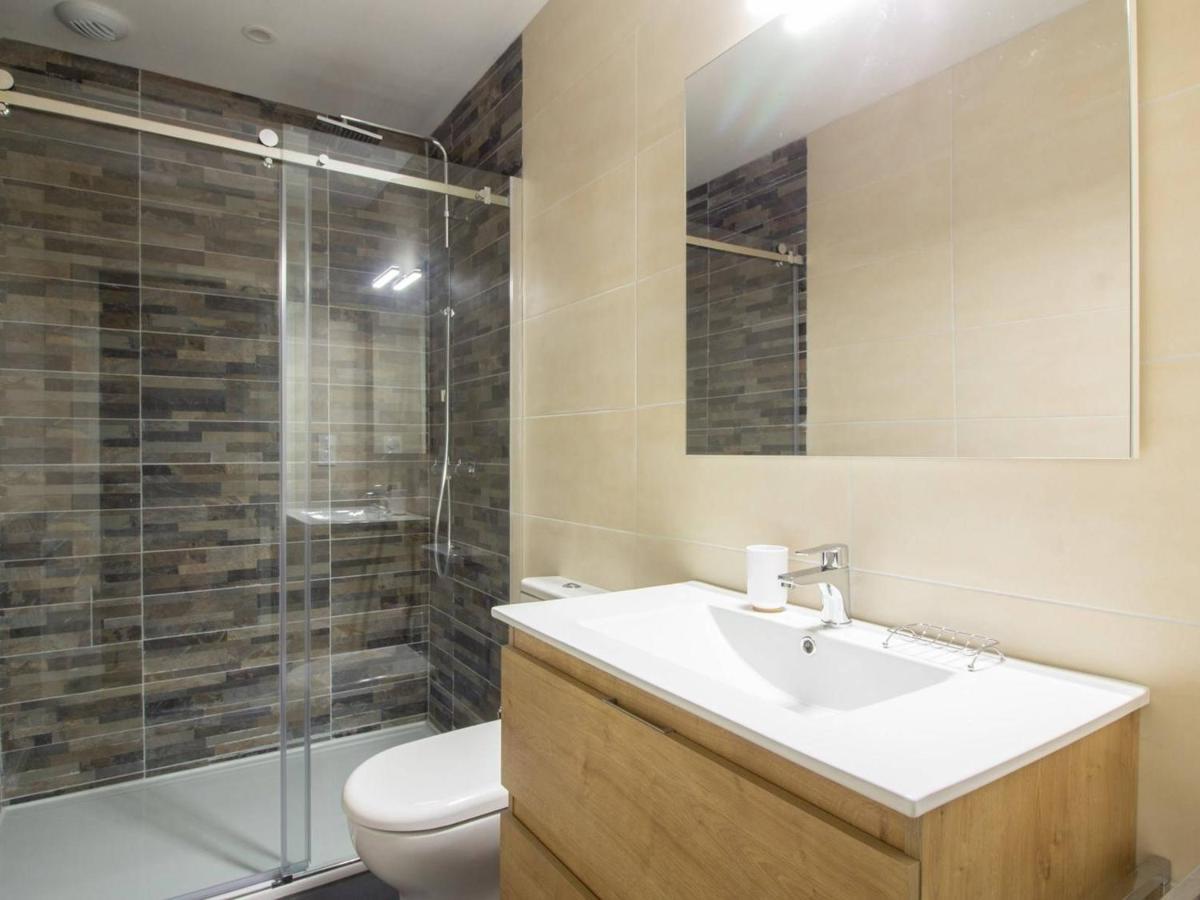 Duplex Renove 2 Chambres Avec Wifi, Cuisine Equipee Et Local Ski, En Centre-Ville De Cauterets - Fr-1-401-179 Eksteriør billede